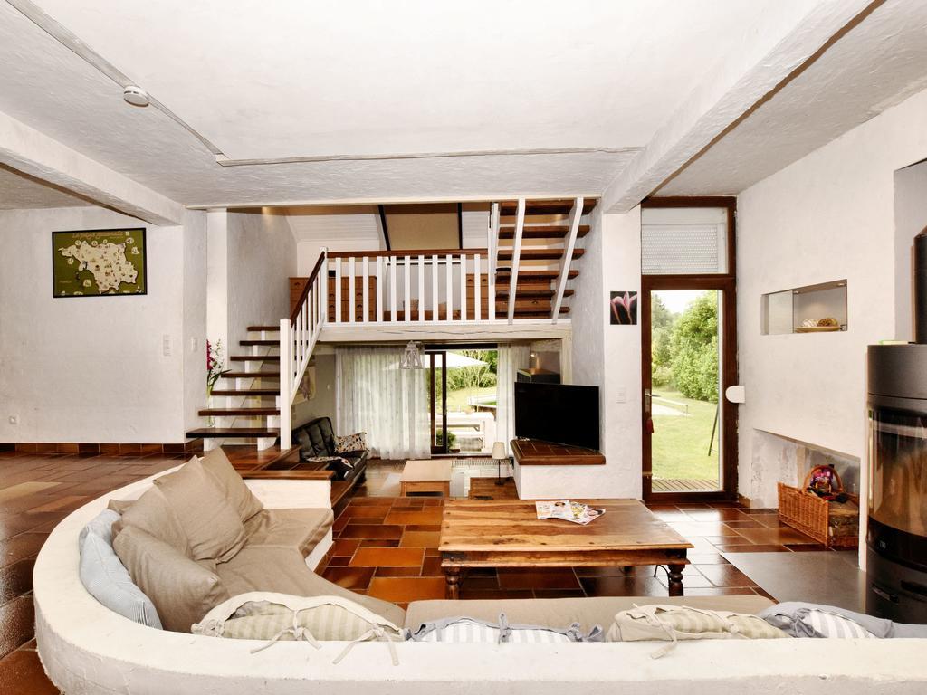 Holiday Home In Virton With Swimming Pool Buitenkant foto